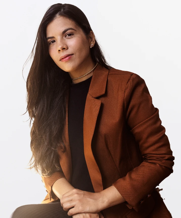 Minha formação e experiência profissional Minha formação e experiência profissional